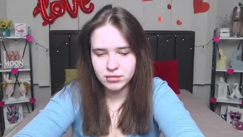 Snapshot of laurahlot chatting on March 9, 2025, 9:36 pm LauraHlot online show from March 9, 2025, 9:36 pm