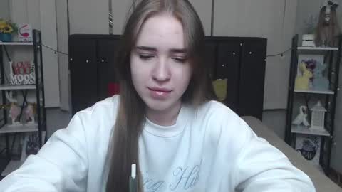 Snapshot of laurahlot chatting on September 30, 2025, 6:24 pm LauraHlot online show from September 30, 2025, 6:24 pm