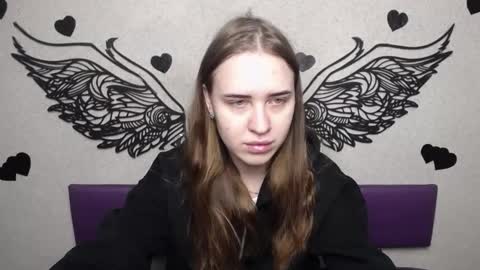 Snapshot of laurahlot chatting on October 4, 2025, 5:49 am LauraHlot online show from October 4, 2025, 5:49 am