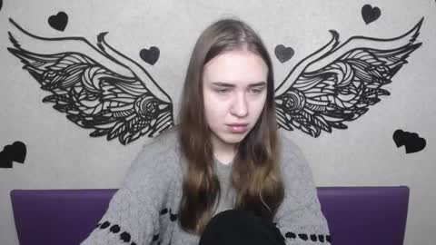 Snapshot of laurahlot chatting on October 5, 2025, 5:50 am LauraHlot online show from October 5, 2025, 5:50 am