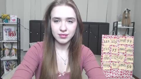 Snapshot of laurahlot chatting on November 19, 2025, 7:03 pm LauraHlot online show from November 19, 2025, 7:03 pm