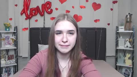 LauraHlot online show from March 8, 2026, 2:04 am