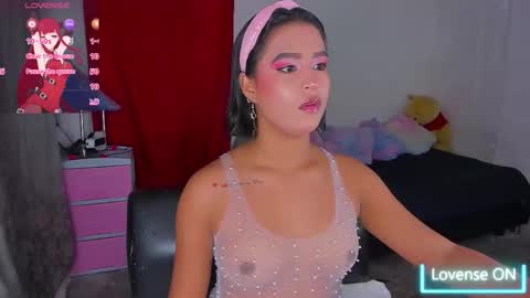 Snapshot of lauramayer chatting on March 25, 2026, 3:12 am Laura Mayer online show from March 25, 2026, 3:12 am