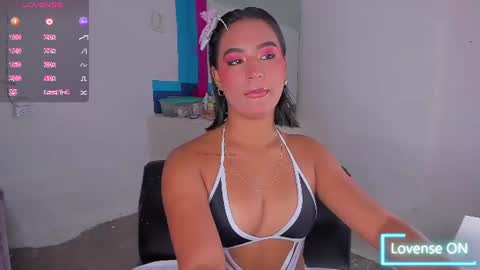 Laura Mayer online show from July 9, 2026, 2:04 am