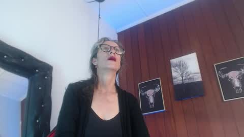 Laura Sofia online show from February 18, 2026, 1:40 pm