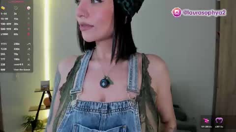 Laura online show from December 20, 2025, 5:09 pm