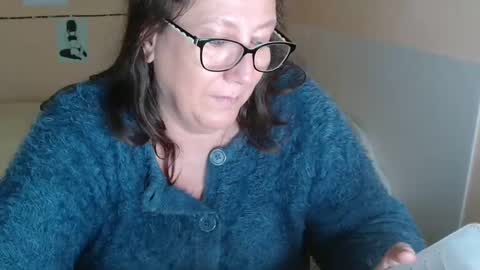 laureanne online show from December 11, 2024, 8:26 am