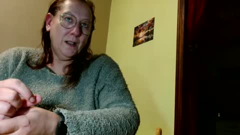 laureanne online show from January 26, 2025, 7:41 pm