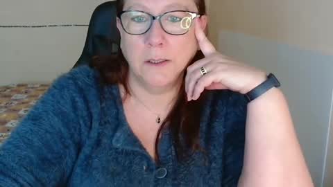 laureanne online show from March 10, 2025, 10:15 am