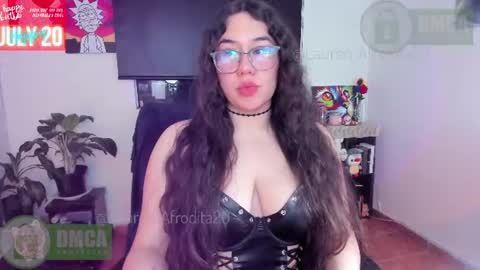 Snapshot of lauren_afrodita chatting on July 13, 2026, 7:33 am Im Lauren independent model online show from July 13, 2026, 7:33 am