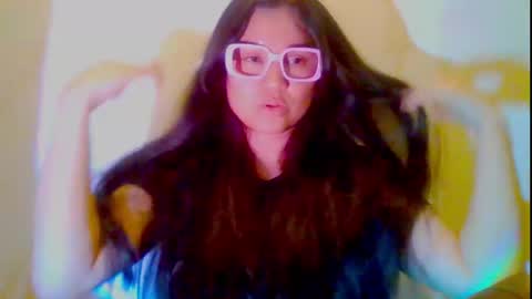Snapshot of laurengirls1 chatting on May 5, 2026, 2:30 am onlyfan laureng7 - 7 laureng2 online show from May 5, 2026, 2:30 am