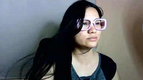 Snapshot of laurengirls1 chatting on May 23, 2026, 5:06 pm onlyfan laureng7 - 7 laureng2 online show from May 23, 2026, 5:06 pm