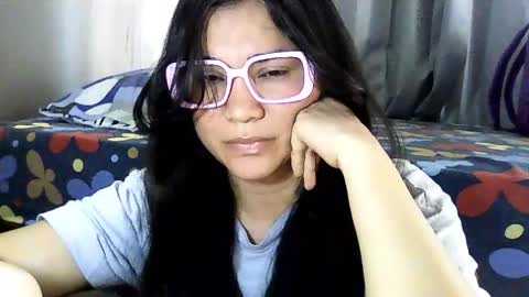 Snapshot of laurengirls1 chatting on May 28, 2026, 3:20 pm onlyfan laureng7 - 7 laureng2 online show from May 28, 2026, 3:20 pm