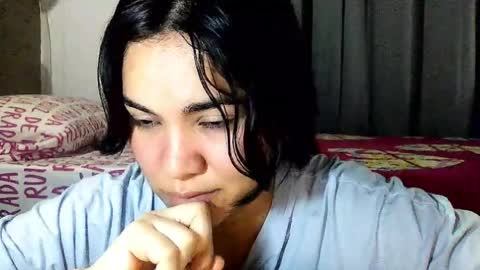 Snapshot of laurengirls1 chatting on June 5, 2026, 12:11 pm onlyfan laureng7 - 7 laureng2 online show from June 5, 2026, 12:11 pm