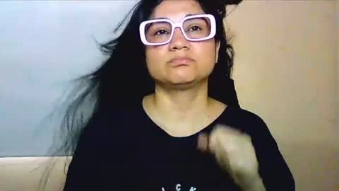 onlyfan laureng7 - 7 laureng2 online show from June 25, 2026, 6:45 pm
