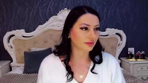 Laura online show from January 16, 2026, 9:24 am