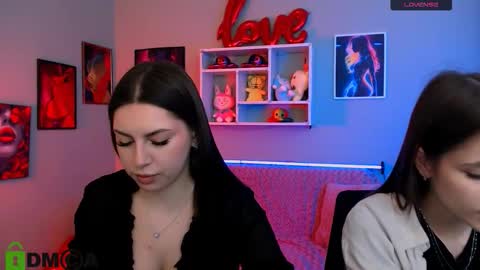 Snapshot of laurenmurrr chatting on March 15, 2026, 10:10 am Laure online show from March 15, 2026, 10:10 am