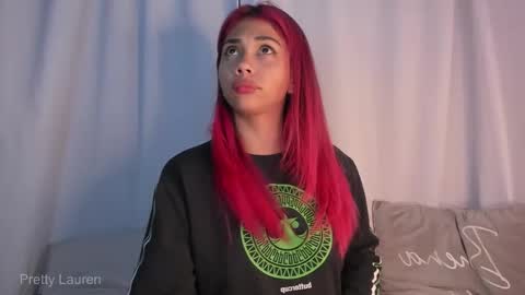 Lauren online show from February 19, 2026, 2:40 am