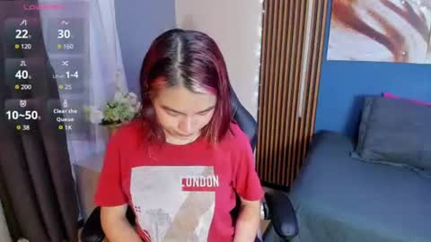Snapshot of laurent_scott chatting on June 22, 2026, 12:13 pm Hanna online show from June 22, 2026, 12:13 pm