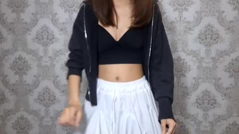 Hannah online show from March 11, 2026, 11:05 am