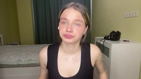 Bella online show from February 24, 2026, 12:36 pm