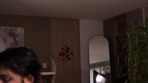 Snapshot of laurita_4 chatting on November 22, 2025, 12:37 pm laurita_4 online show from November 22, 2025, 12:37 pm