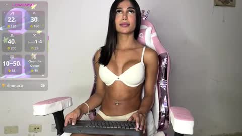 Snapshot of laurita_os chatting on October 19, 2025, 7:20 am laurita_os online show from October 19, 2025, 7:20 am