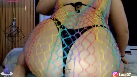 Snapshot of lauroberts chatting on October 3, 2025, 3:36 am Lau Roberts online show from October 3, 2025, 3:36 am