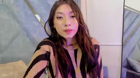 Snapshot of laurynandnarem chatting on March 27, 2026, 5:46 am Laury and Narem online show from March 27, 2026, 5:46 am