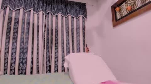 Snapshot of lauu_g chatting on October 14, 2025, 9:54 am Lauu G online show from October 14, 2025, 9:54 am