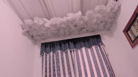 Snapshot of lauu_g chatting on November 8, 2025, 10:48 am Lauu G online show from November 8, 2025, 10:48 am