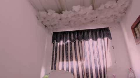 Snapshot of lauu_g chatting on November 18, 2025, 11:58 am Lauu G online show from November 18, 2025, 11:58 am