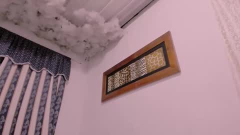 Snapshot of lauu_g chatting on December 5, 2025, 9:51 am Lauu G online show from December 5, 2025, 9:51 am