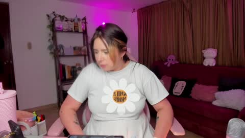          online show from January 2, 2025, 2:33 am