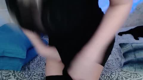 Snapshot of lavenasweet chatting on September 14, 2025, 7:46 pm Lavena online show from September 14, 2025, 7:46 pm