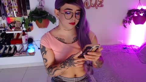 Snapshot of laveneno_ortiz07 chatting on November 12, 2025, 11:36 pm Cristina online show from November 12, 2025, 11:36 pm