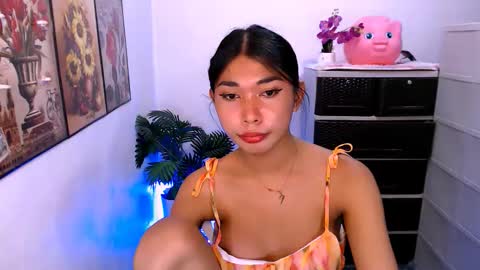 lavenia487426 online show from March 9, 2026, 10:03 pm