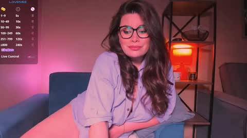 Snapshot of laverna_black chatting on March 5, 2025, 2:46 am Laverna online show from March 5, 2025, 2:46 am