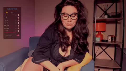 Snapshot of laverna_black chatting on September 9, 2025, 3:06 am Laverna online show from September 9, 2025, 3:06 am