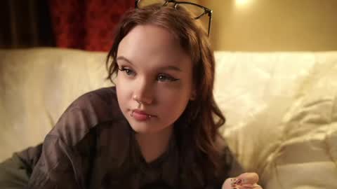 Sara online show from March 13, 2026, 3:40 pm