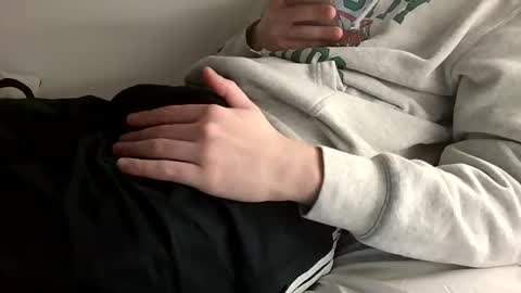 laveudos online show from January 18, 2025, 9:34 pm