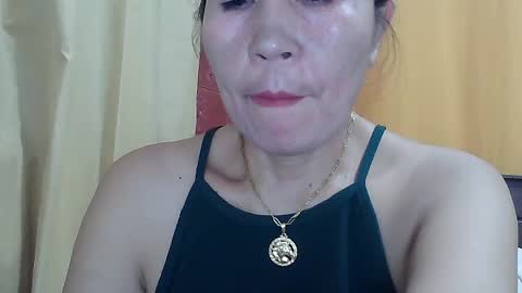 Snapshot of lavine1983 chatting on July 4, 2026, 1:56 am lavine1983 online show from July 4, 2026, 1:56 am