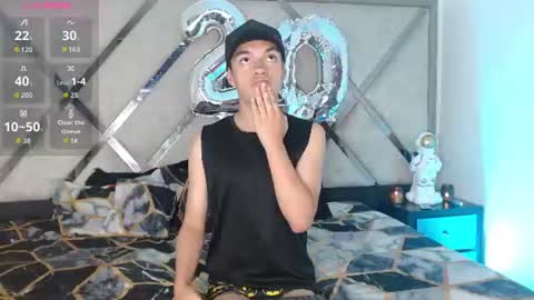 Snapshot of lawford_mike_ chatting on July 6, 2026, 11:18 pm mike online show from July 6, 2026, 11:18 pm