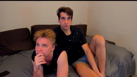 Snapshot of lawrence_miles chatting on October 23, 2025, 8:18 pm Lawrence online show from October 23, 2025, 8:18 pm