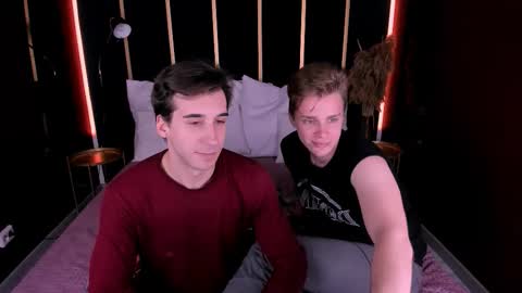 Snapshot of lawrence_miles chatting on November 10, 2025, 9:03 pm Lawrence online show from November 10, 2025, 9:03 pm