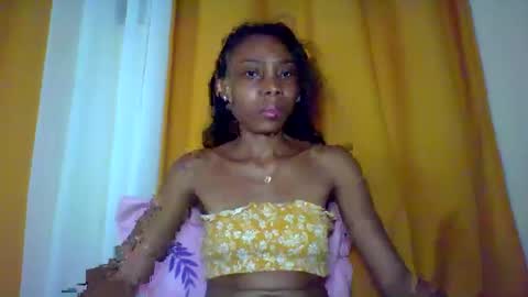 layannek online show from December 19, 2025, 8:16 pm