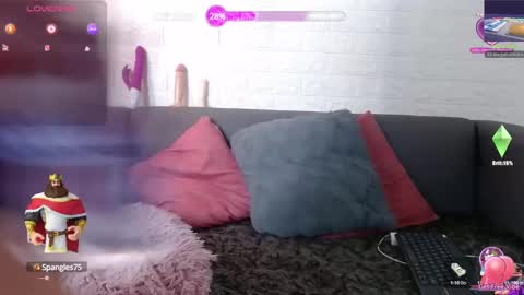 Layla online show from January 30, 2025, 4:06 am