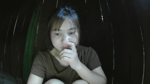 Snapshot of layla_999 chatting on May 15, 2026, 11:17 am layla_999 online show from May 15, 2026, 11:17 am