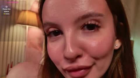 Snapshot of layla_bloom chatting on June 6, 2026, 6:01 pm Your sweet girl-next-door online show from June 6, 2026, 6:01 pm