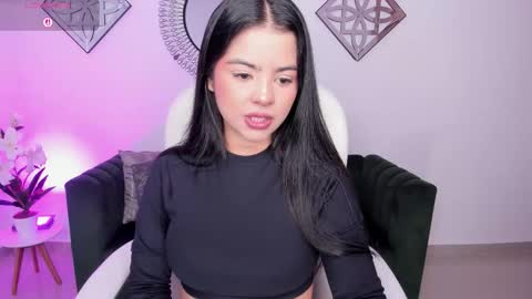 Layla Breezee online show from September 11, 2025, 11:43 am